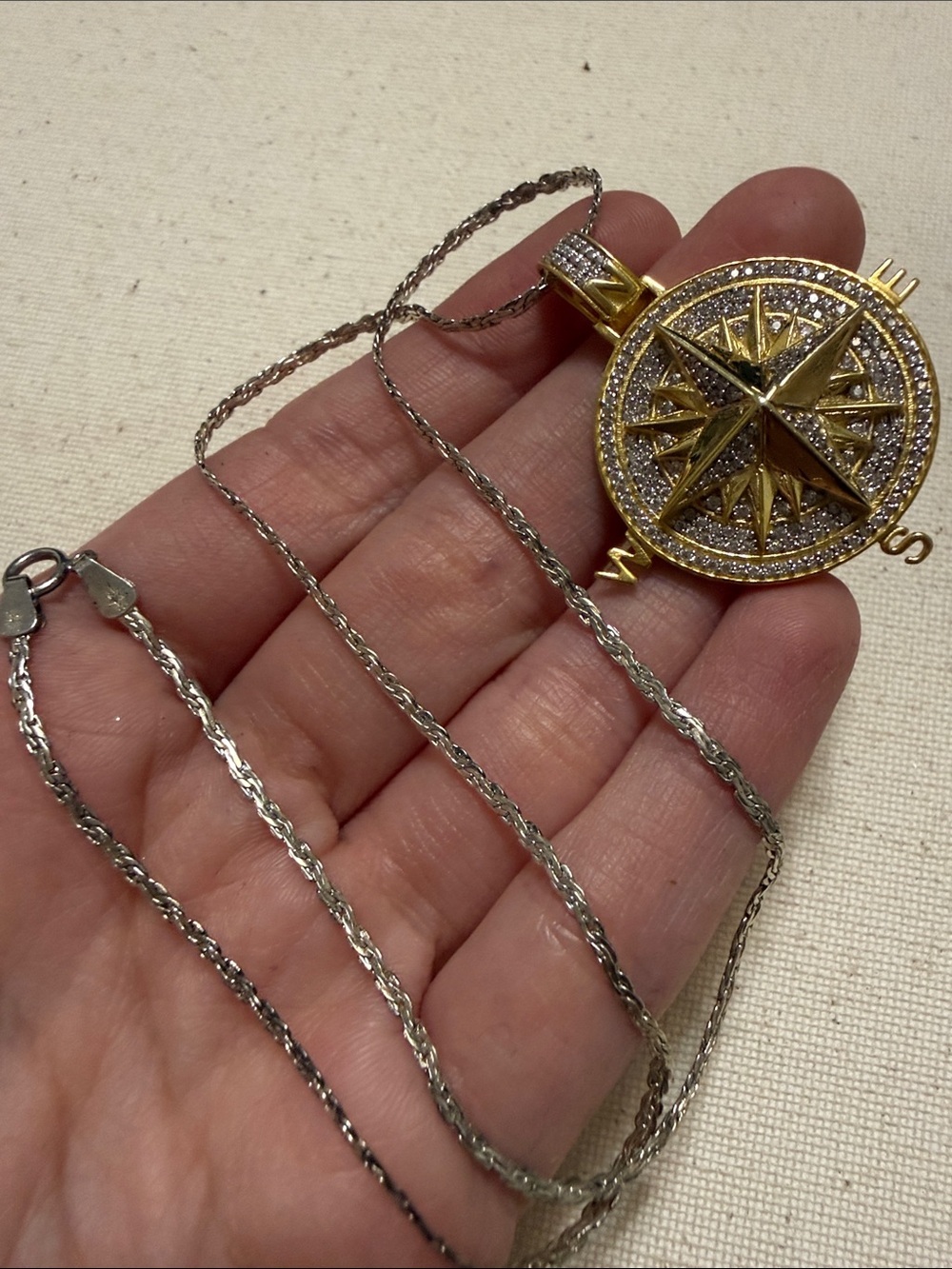 Sterling Silver 925 Gold Compass Pendant Necklace 17’ in - Picture 7 of 14